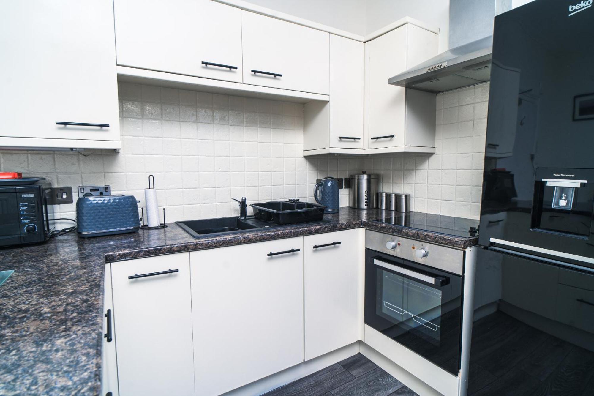 Beachmount Holiday Apartments Colwyn Bay Esterno foto