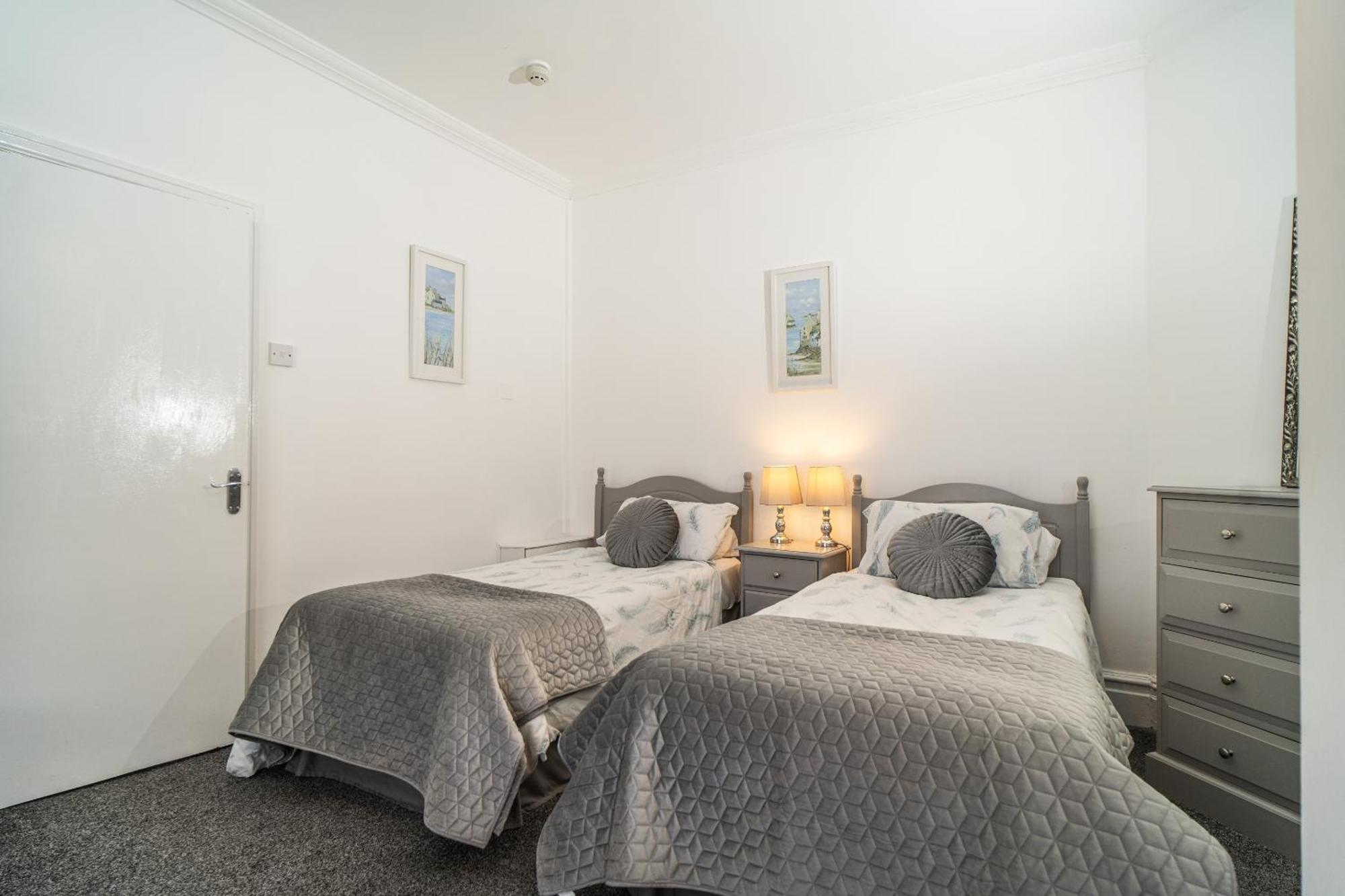 Beachmount Holiday Apartments Colwyn Bay Esterno foto