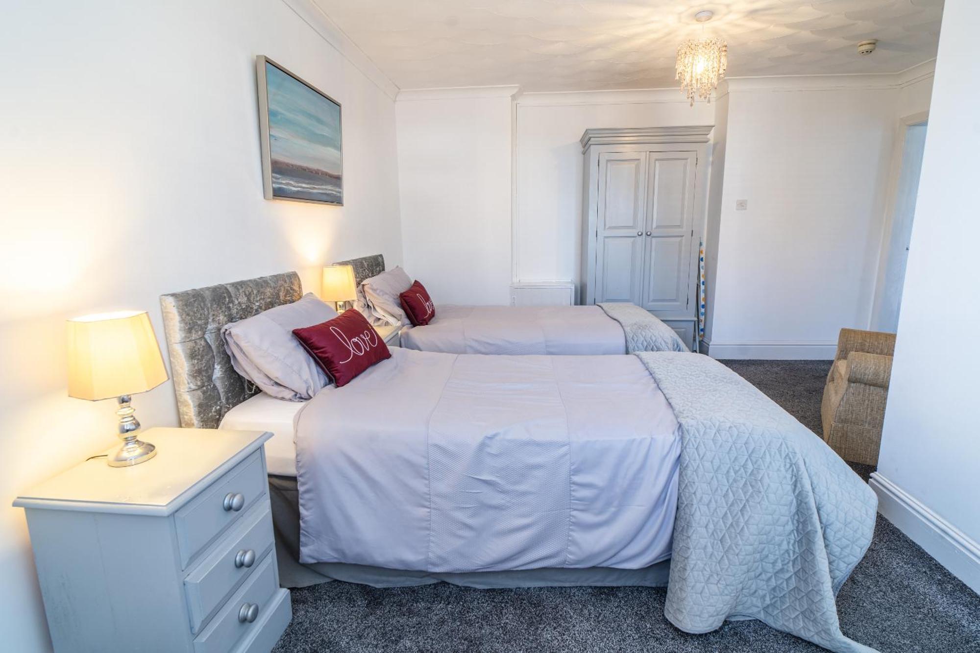 Beachmount Holiday Apartments Colwyn Bay Esterno foto