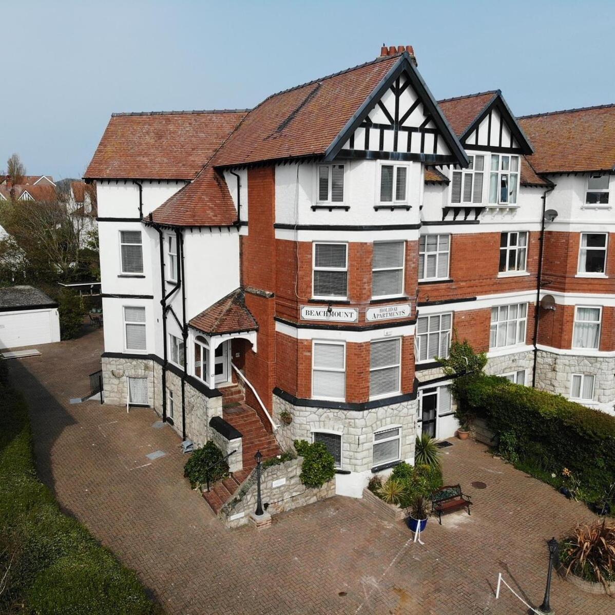 Beachmount Holiday Apartments Colwyn Bay Esterno foto